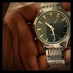 Nice diamond watch that's silver & gold
